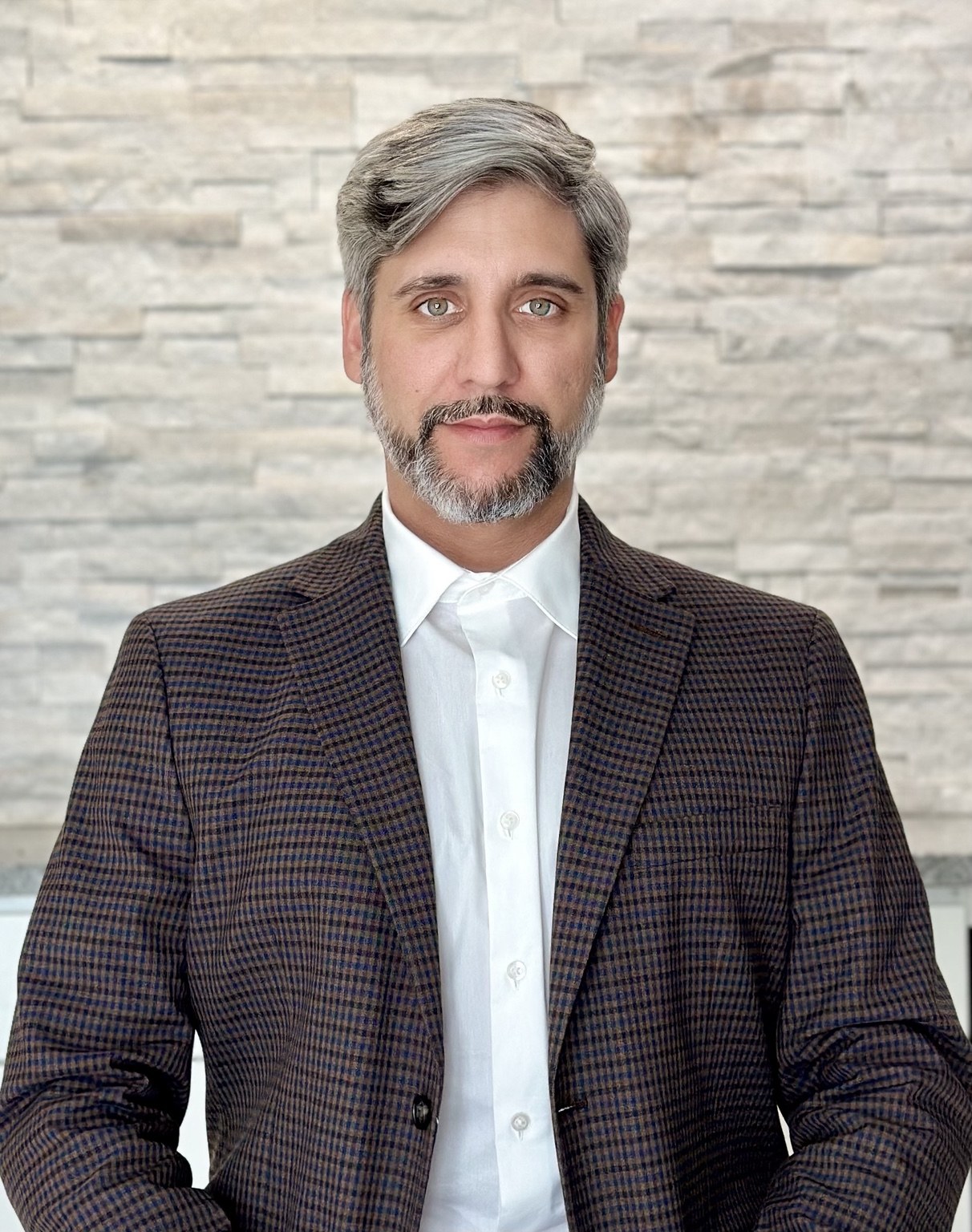 Gamal Riquelme, Broker and Owner of Sunshine Brokers